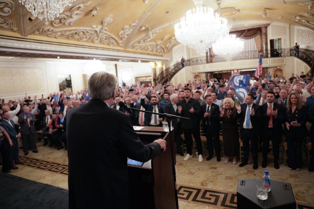 Berisha nga New Jersey  Qëndroj sot në tokën që tentuan të më ndalonin