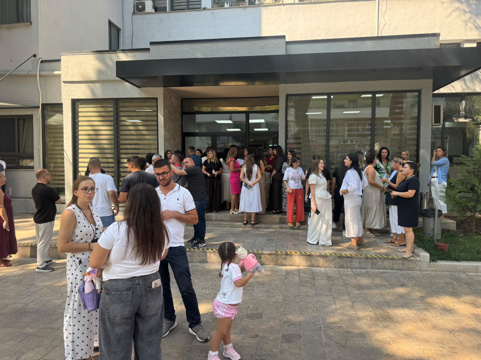 Pagat e gjyqtarëve  administrata e Gjykatës së Tiranës nis bojkotin