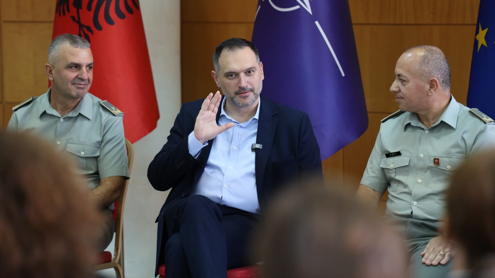 26 efektivë të FA nisin kursin 3 mujor profesional  Nufi  Rrit ndërveprueshmërinë me NATO n