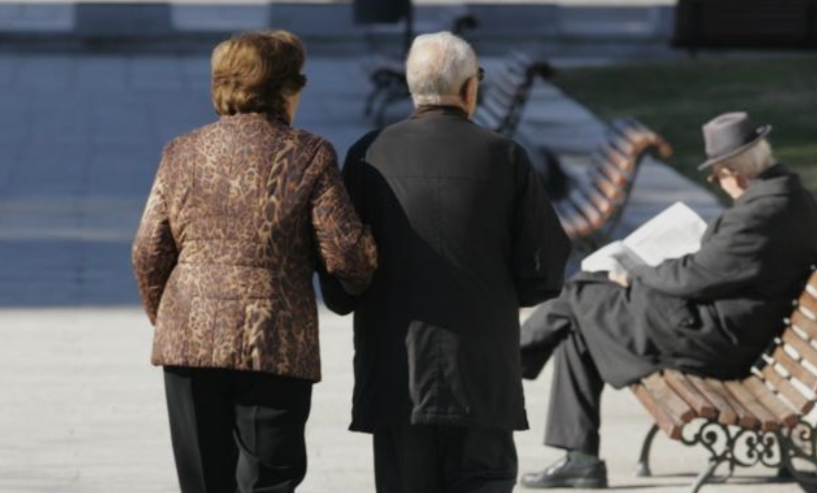 si-te-aplikoni-per-pensionin-e-pleqerise-ndiqni-udhezimet