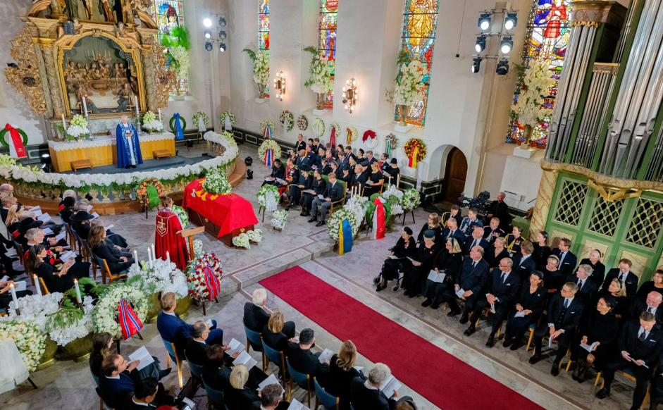 begaj-ne-oslo-per-ceremonine-e-lamtumires-se-mbretit-harald-v