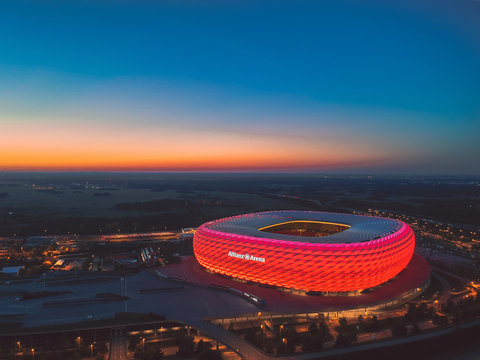 ZYRTARE  UEFA përcakton stadiumet e finaleve europiane për 2028 dhe 2029
