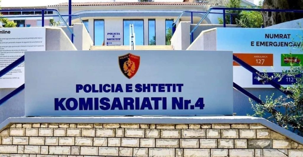 Qëlloi me armë në ajër në mes të natës  plumbi kap gabimisht 37 vjeçarin  shpallet në kërkim autori