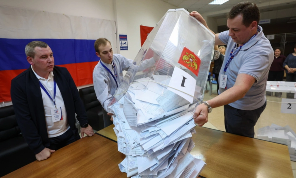 Pas katër vitesh lufte  zgjedhjet parlamentare në Rusi  partia e Putinit kryeson bindshëm