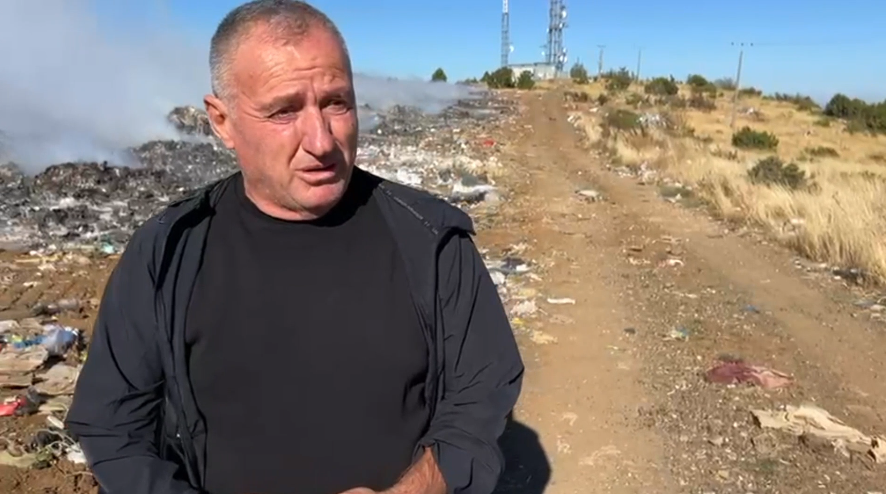 Fusha e mbetjeve në Plan të Bardhë vijon të jetë në flakë  shefi i zjarrfikësve  Situata ka agravuar