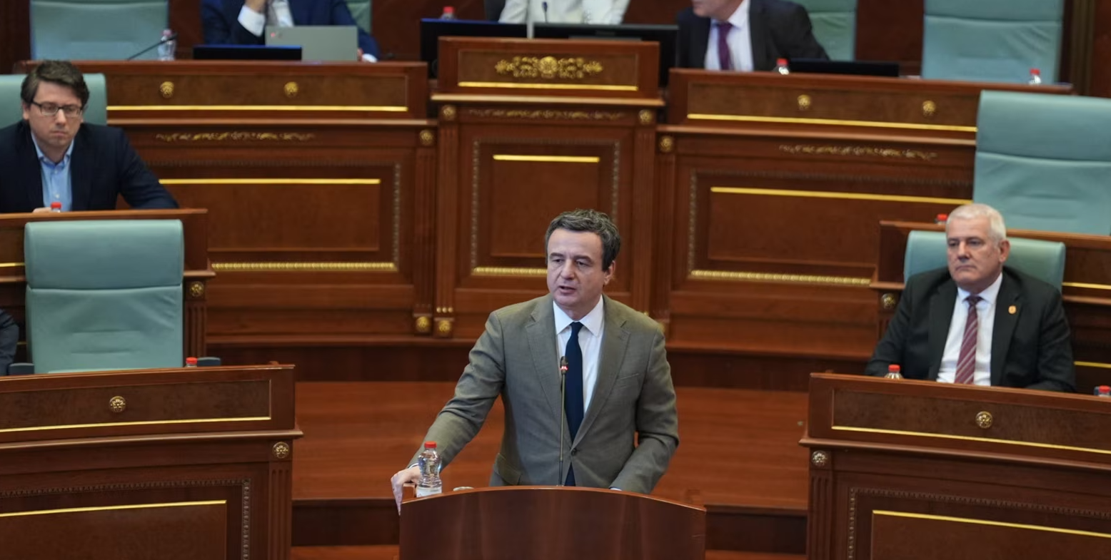 Specialja në qendër të debatit në Kuvendin e Kosovës  Kurti  Do t i mbështesim ndryshimet  LDK  Nuk mund të bëhemi pjesë e kësaj nisme