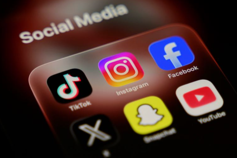 Turqia ndalon rrjetet sociale për fëmijët nën 15 vjeç