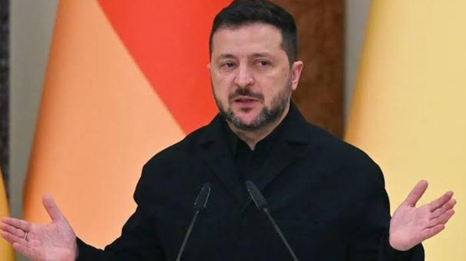 Zelensky  Prej gati një muaji presim miratim e SHBA për raketat