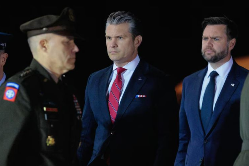 Lufta me Iranin  Trump mbledh këshilltarët kryesorë