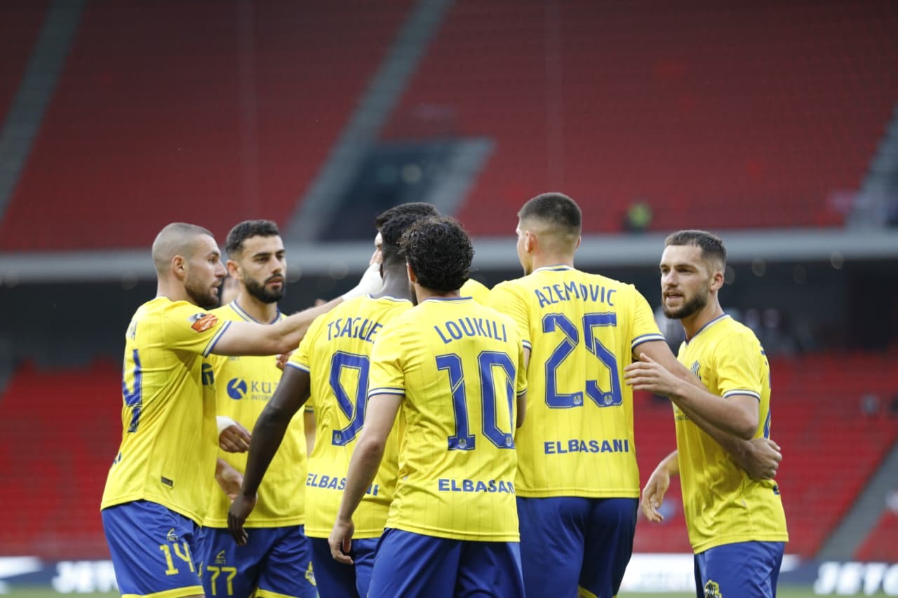 elbasani-prezanton-mbrojtesin-nigerian-perforcim-i-ri-per-prapavijen-verdheblu