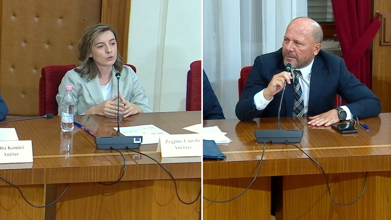  Xhelal bëre plazh  fjete gjumë dhe u kujtove për reformën   Zegjine Çaushi shkakton të qeshura te  Ligjet   Mziu  Ti të çon në kolaps
